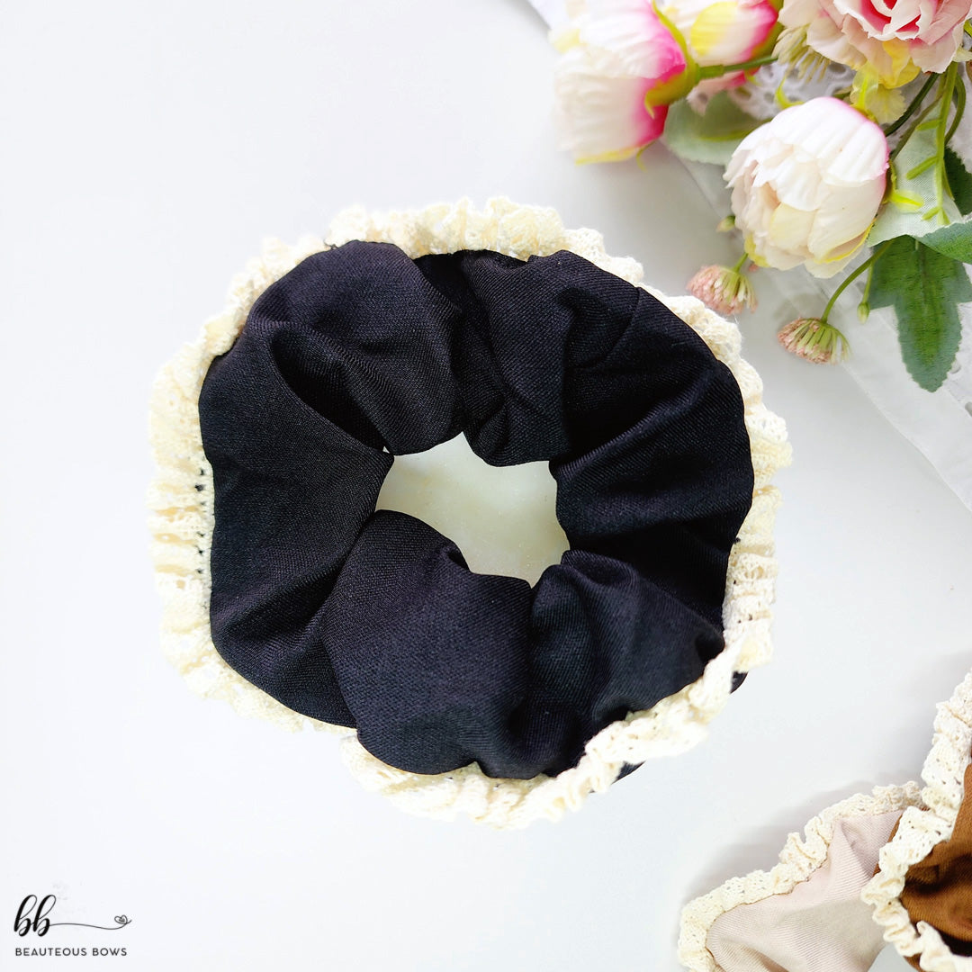 Dainty Lace Scrunchie Set