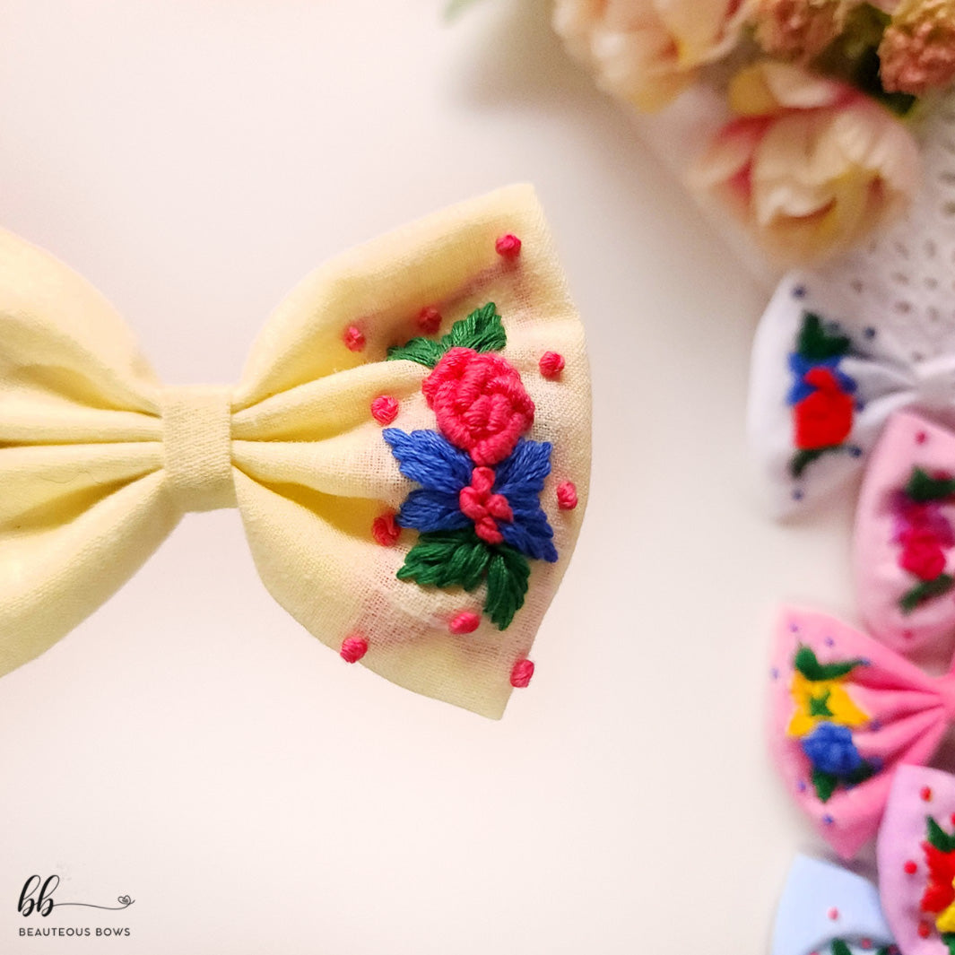 Hello Spring! Standard Hair Bow